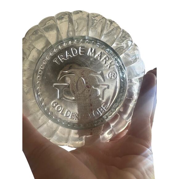 Vintage Golden Globe Glass Oil Lamp W/ Ribbed Design - Picture 4 of 5